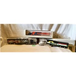 GR OF 3, SPECCAST TRANSPORT TRUCK BANKS, NEW IN BOX