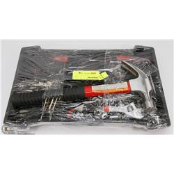 TRAY OF ASSORTED TOOLS