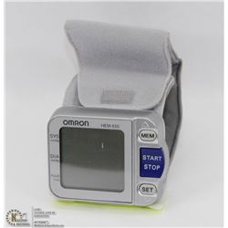 OMRON WRIST BLOOD PRESSURE MONITOR
