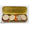 Image 1 : TIN OF VINTAGE CASINO CHIPS