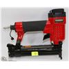 Image 1 : HUSKY AIR BRAD NAILER