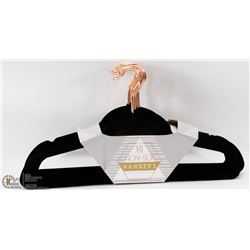 18 PACK OF BLACK NON SLIP HANGERS