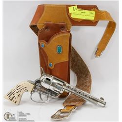 1950'S TOY CAP GUN WITH HOLSTER