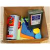 Image 1 : LOT OF NEW CLEANING SUPPLIES