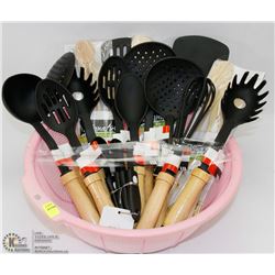 BOWL OF ASSORTED KITCHEN UTENSILS