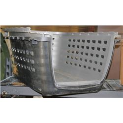 LARGE DOG CRATE.