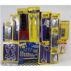 BUNDLE OF HAND TOOLS AND HARDWARE