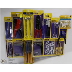 BUNDLE OF HAND TOOLS AND HARDWARE