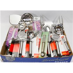 FLAT OF KITCHEN SUPPLIES