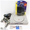 Image 1 : SONY PLAY STATION W/4 MEMORY