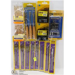 BUNDLE OF ASSORTED DRILL BITS, WOOD CARVING KNIFES