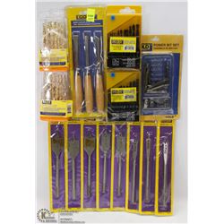 BUNDLE OF ASSORTED DRILL BITS, WOOD CARVING KNIFES
