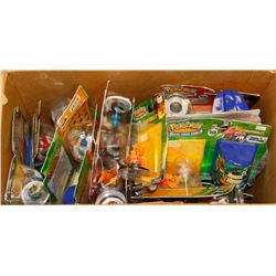 LOT OF ASSORTED POKÉMON TRADING FIGURE GAME
