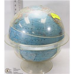 VINTAGE NATIONAL GEOGRAPHIC