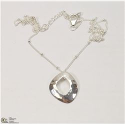 5) STERLING SILVER NECKLACE ( 4.53G)