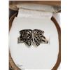 Image 1 : 20) STERLING SILVER RING SIZE 7