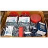 Image 1 : FLAT OF ASSORTED GRIP-RITE FASTENERS / SCREWS