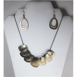 12 ) GOLD & SILVER TONED HAMMERED