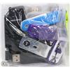 Image 1 : BAG OF USB MEMORY STICKS AND ROKU STICK