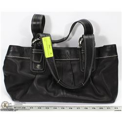 GENUINE COACH BLACK LEATHER PURSE