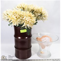 SMALL VASE W/FLOWERS, GLASS VASE AND ORNAMENT