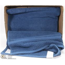 NEW 2PC 100% COTTON TOWEL SET BY: HOTEL INC