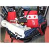 Image 1 : BAG OF ASSORTED HOCKEY GEAR INCL PADS, GLOVES