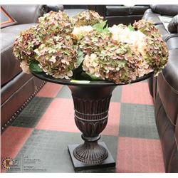 LARGE SHOWHOME  VASE WITH HYDRANGEA FLOWERS