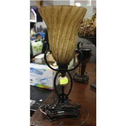 24" SHOW HOME LAMP BLACK&STONE WITH GLASS SHADE