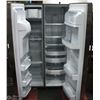 Image 2 : GE PROFILE FRENCH DOOR REFRIGERATOR WITH ICE