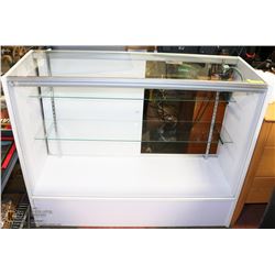 DISPLAY SHOWCASE 48"X18"X38" WITH SLIDING DOORS