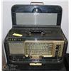 Image 1 : VINTAGE ZENITH SHORT WAVE RADIO