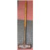Image 1 : LARGE SLEDGE HAMMER