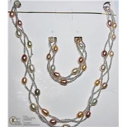 21) FRESHWATER PEARL NECKLACE AND BRACELET SET