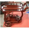 Image 1 : TEA TROLLEY