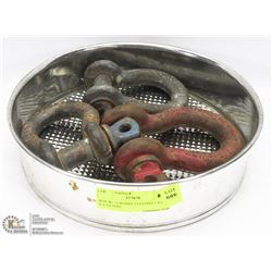 BOX W/ 3 CROSBY CLEVISES 2 X ( 3 / 4, 4 3/4 TON)