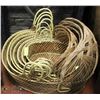 Image 1 : LOT OF ASSORTED WICKER BASKETS