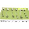 Image 1 : 6 NEW KILT PINS.