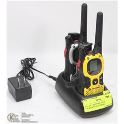 LOT OF 2 MOTOROLA WALKIE TALKIES WITH DOCKING