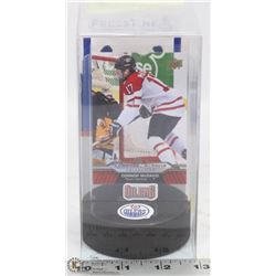 CONNOR MCDAVID 2015-2016 PRE NHL CARD & PUCK