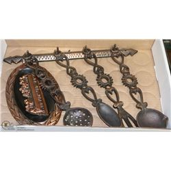 VINTAGE CAST IRON MINI FIREPLACE SET WITH COPPER