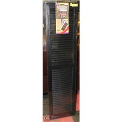 PAIR OF COLONIAL DECORATOR WOODGRAIN SHUTTERS