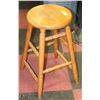 Image 1 : OAK BAR STOOL