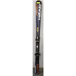 PAIR OF HEAD C210 163CM SKIIS