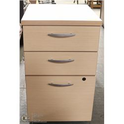 LIGHT WOOD 3-DRAWER FILING CABINET