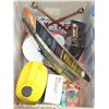 Image 1 : LARGE TUB OF AUTO, GARDEN AND TOOLS - MANY