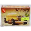 Image 1 : VINTAGE 1932 FORD MODEL KIT UNBUILT
