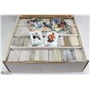 Image 1 : BOX OF OVER 3000 HOCKEY CARDS - ASSORTED SETS &