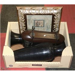 FLAT OF SHOWHOME STYLE INCL VASES, PICTURE FRAME