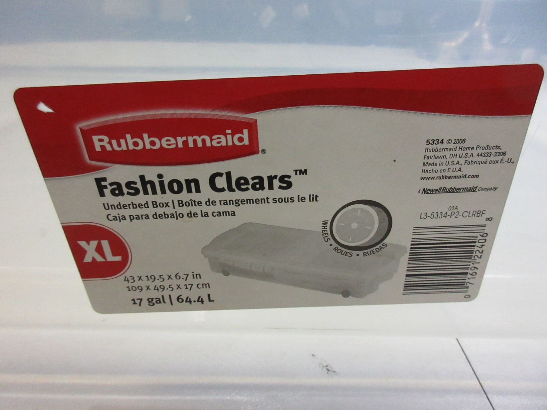 Rubbermaid storage for under bed / no lid / 43 x 19